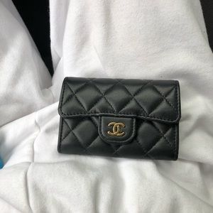 Chanel flap cardholder *lightly used*